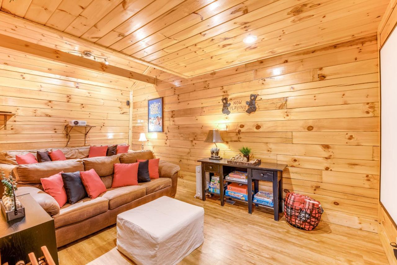 Smoky Bears Den Villa Sevierville Exterior photo