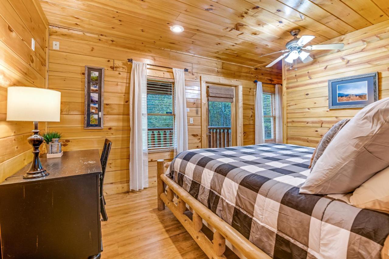 Smoky Bears Den Villa Sevierville Exterior photo
