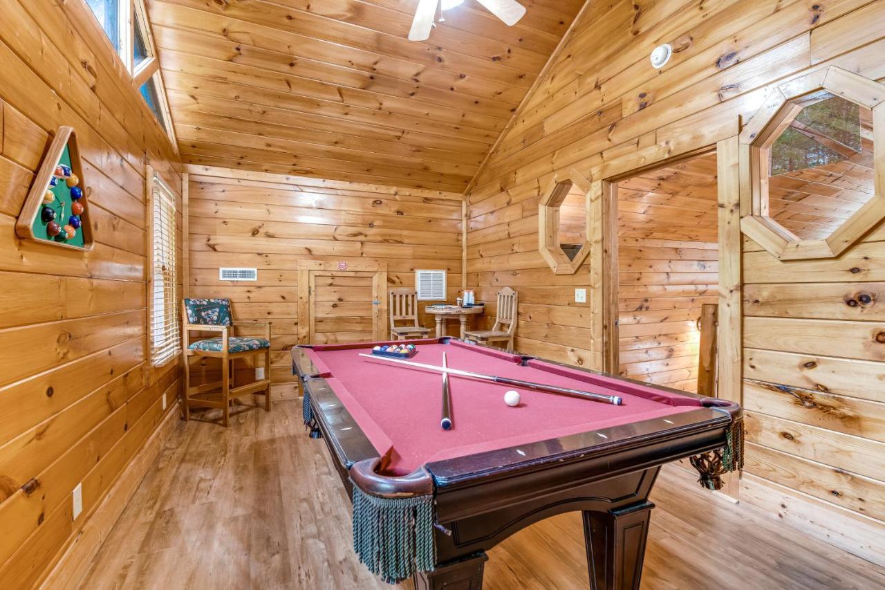 Smoky Bears Den Villa Sevierville Exterior photo